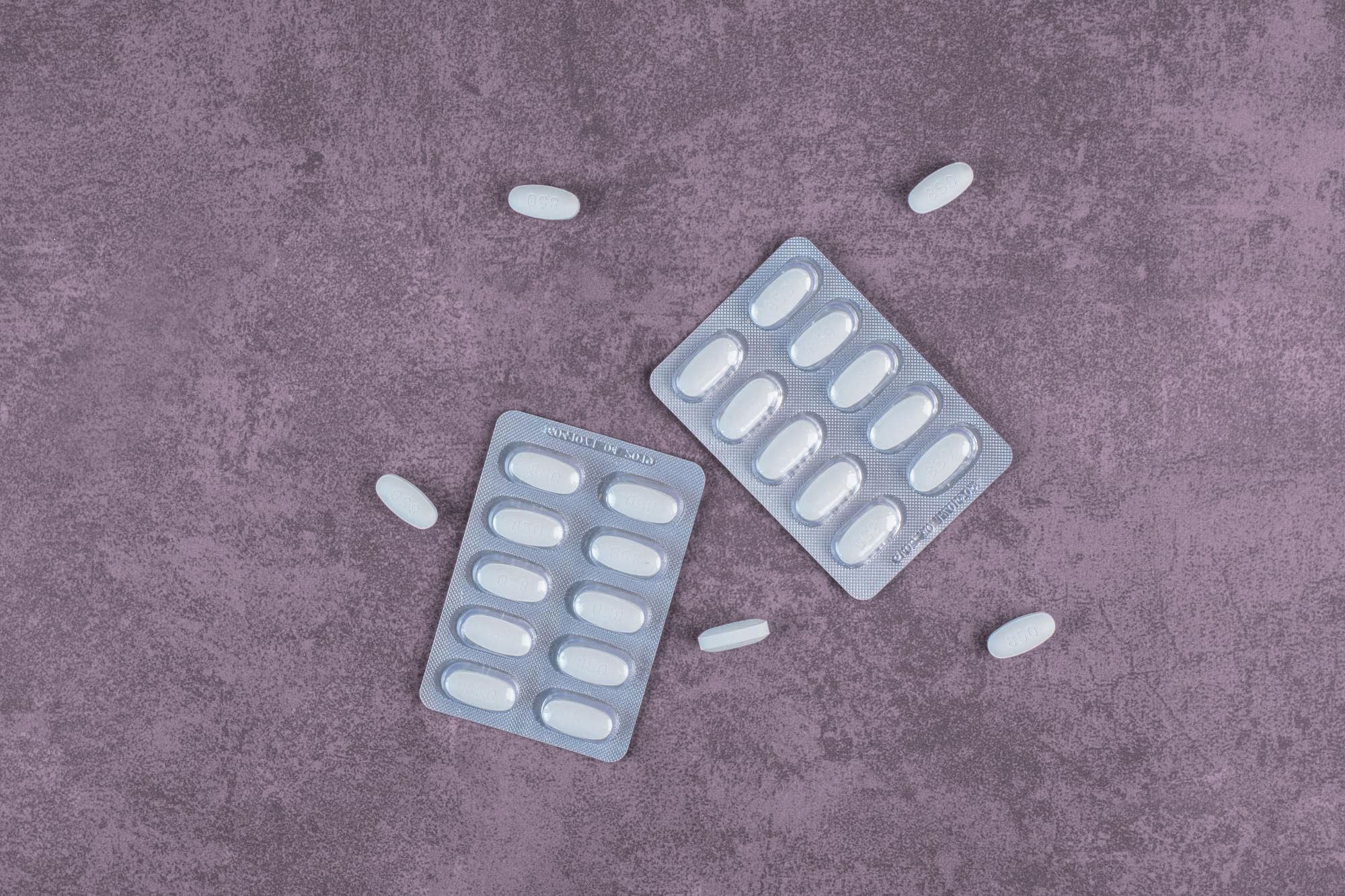 Atorvastatin vs Fenofibrate
